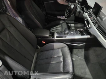 2017 Audi A4 Sedan 2.0T ultra Premium – miniatura 7
