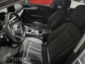2017 Audi A4 Sedan 2.0T ultra Premium – miniatura 8