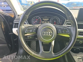 2017 Audi A4 Sedan 2.0T ultra Premium – miniatura 10