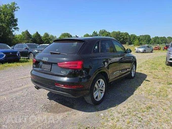 2017 Audi Q3 2.0T Premium – miniatura 3