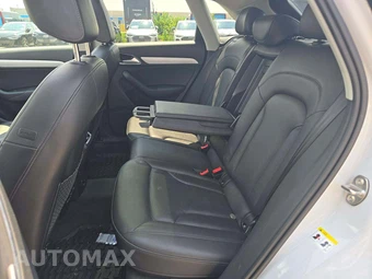 2017 Audi Q3 2.0T Premium – miniatura 13
