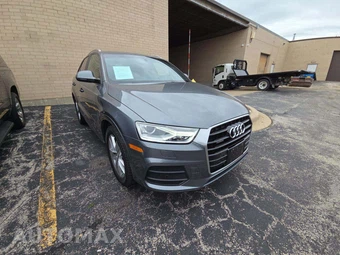 2017 Audi Q3 2.0T Premium - miniatura 4