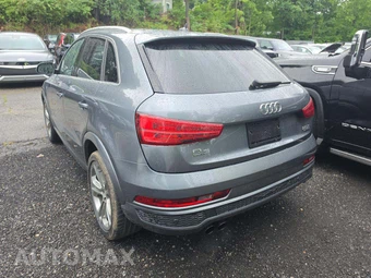 2017 Audi Q3 2.0T Prestige – miniatura 2