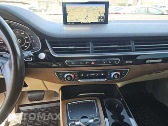 2017 Audi Q7 3.0T Premium Plus – miniatura 10