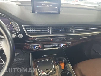 2017 Audi Q7 3.0T Premium Plus – miniatura 11