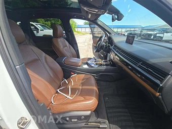 2017 Audi Q7 3.0T Prestige – miniatura 16