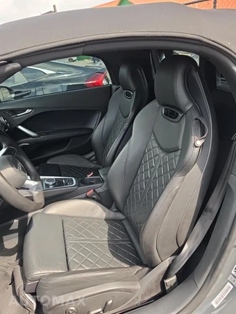 2017 Audi TT Roadster 2.0T Convertible – miniatura 13