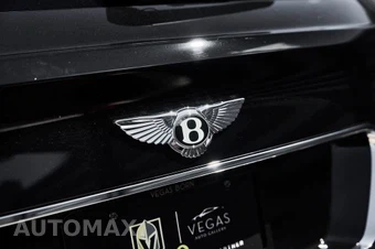 2017 Bentley Bentayga W12 - miniatura 10