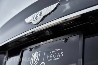 2017 Bentley Bentayga W12 - miniatura 12