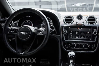2017 Bentley Bentayga W12 - miniatura 49