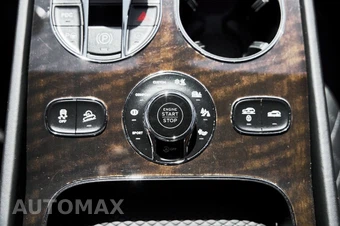 2017 Bentley Bentayga W12 - miniatura 62
