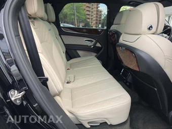 2017 Bentley Bentayga W12 - miniatura 16