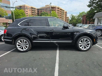 2017 Bentley Bentayga W12 - miniatura 4
