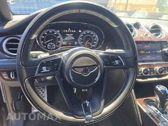 2017 Bentley Bentayga W12 - miniatura 10
