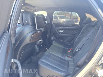 2017 Bentley Bentayga W12 - miniatura 13