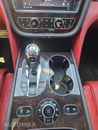 2017 Bentley Bentayga W12 - miniatura 25