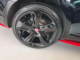 2017 Bentley Continental V8S Black Edition - miniatura 21