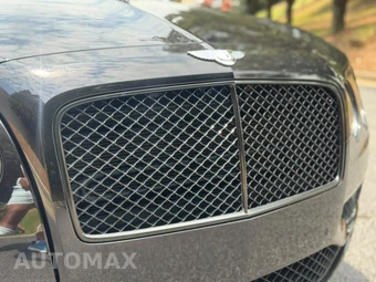2017 Bentley Flying Spur V8 S - miniatura 15