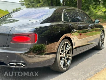 2017 Bentley Flying Spur V8 S - miniatura 24