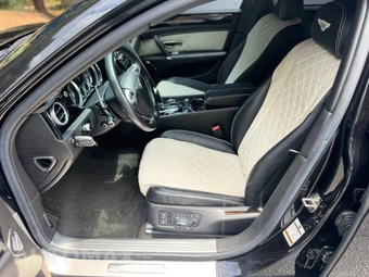 2017 Bentley Flying Spur V8 S - miniatura 3