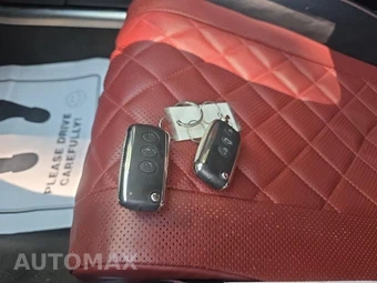 2017 Bentley Flying Spur W12 S - miniatura 24