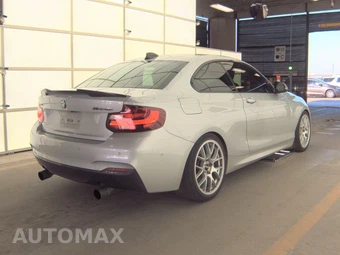 2017 BMW 2 Series Coupe M240i xDrive - miniatura 4