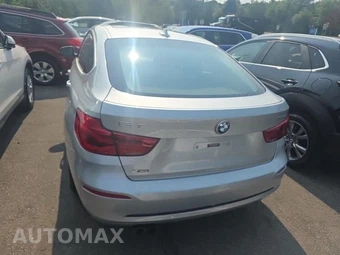 2017 BMW 3 Series Gran Turismo 330i xDrive Hatchback SPORT LINE - miniatura 5