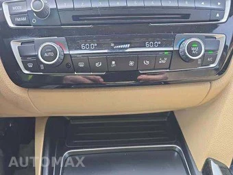 2017 BMW 3 Series Sedan 320i - miniatura 29