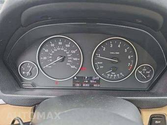 2017 BMW 3 Series Sedan 320i - miniatura 9