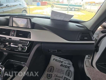 2017 BMW 3 Series Sedan 320i – miniatura 19
