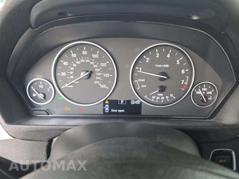 2017 BMW 3 Series Sedan 320i – miniatura 9
