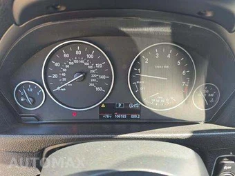 2017 BMW 3 Series Sedan 320i - miniatura 10