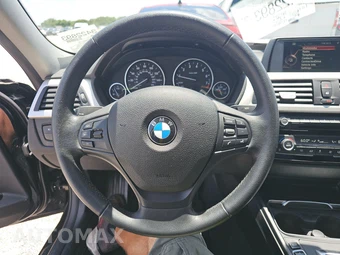 2017 BMW 3 Series Sedan 320i xDrive - miniatura 10