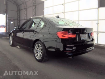 2017 BMW 3 Series Sedan 320i xDrive - miniatura 6
