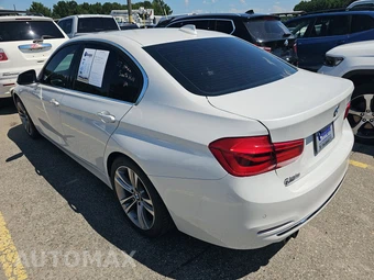 2017 BMW 3 Series Sedan 330i LUXURY LINE - miniatura 6