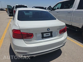 2017 BMW 3 Series Sedan 330i SPORT LINE - miniatura 5