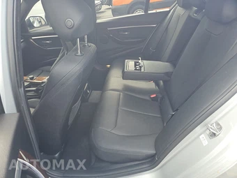 2017 BMW 3 Series Sedan 330i SPORT LINE - miniatura 13