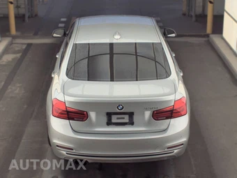 2017 BMW 3 Series Sedan 330i SPORT LINE - miniatura 5