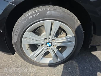 2017 BMW 3 Series Sedan 330i xDrive LUXURY LINE - miniatura 8