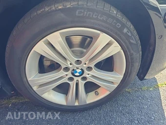 2017 BMW 3 Series Sedan 330i xDrive LUXURY LINE - miniatura 9