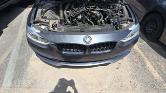 2017 BMW 3 Series Sedan 330i xDrive - miniatura 9