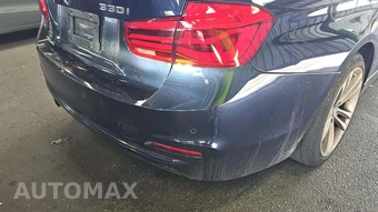 2017 BMW 3 Series Sedan 330i xDrive - miniatura 6