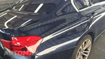 2017 BMW 3 Series Sedan 330i xDrive - miniatura 9
