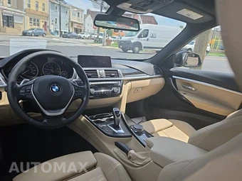 2017 BMW 3 Series Sedan 330i xDrive - miniatura 14