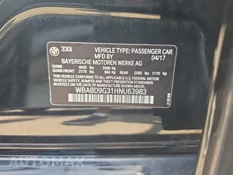 2017 BMW 3 Series Sedan 330i xDrive - miniatura 17