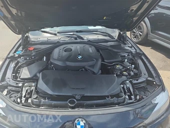 2017 BMW 3 Series Sedan 330i xDrive - miniatura 18