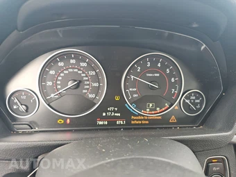 2017 BMW 3 Series Sedan 330i xDrive - miniatura 12