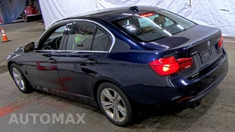 2017 BMW 3 Series Sedan 330i xDrive - miniatura 6
