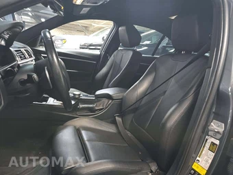 2017 BMW 3 Series Sedan 330i xDrive - miniatura 6