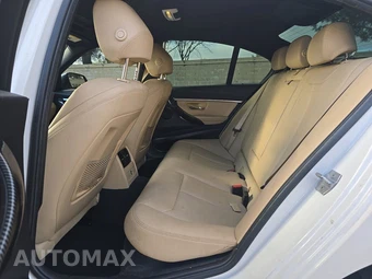 2017 BMW 3 Series Sedan iPerformance SPORT LINE - miniatura 13